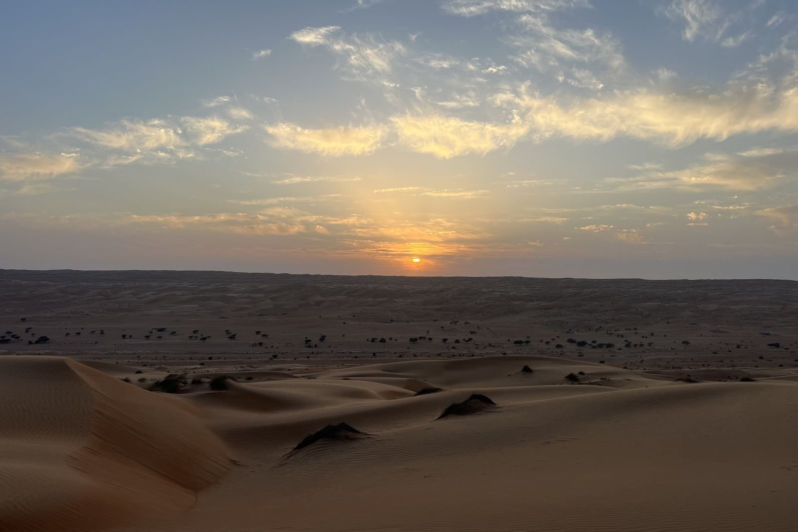 كثبان رملية في صحراء عُمان